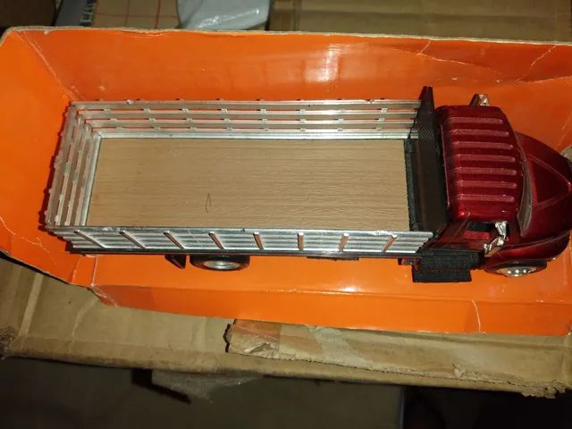 Caminhãozinho de Ferro