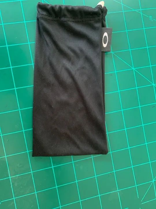 4 Capas para Óculos Oakley - Novas e Usadas - Foto 3