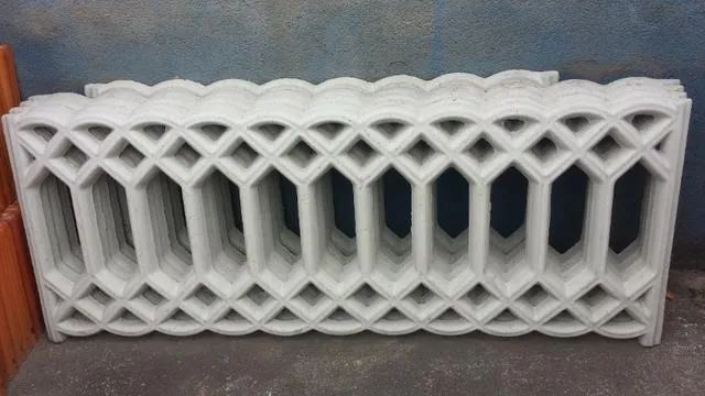 Balaústre, grade de concreto e canaletas - Foto 4