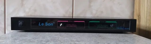 Twin channel receiver LS-202 D Le son Para microfones - Foto 3