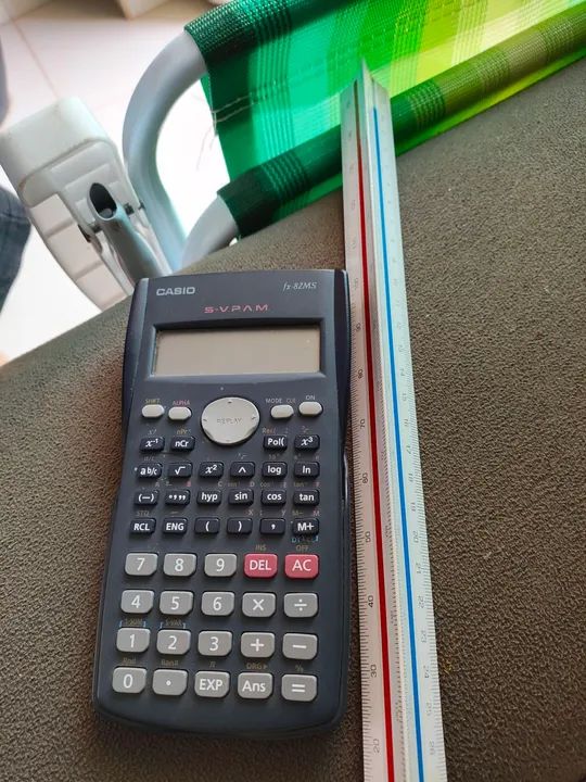 Material p Arquitetura semi novos 