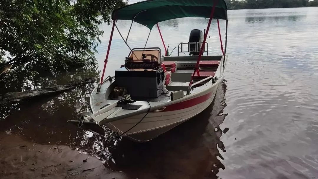 Lancha Marajó Levefort + Motor Mercury 60 HP + Reboque Rodoviário  - Foto 3