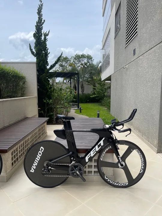 BICICLETA TRIATHLON TT FELT IA 16 (COM OU SEM RODAS)