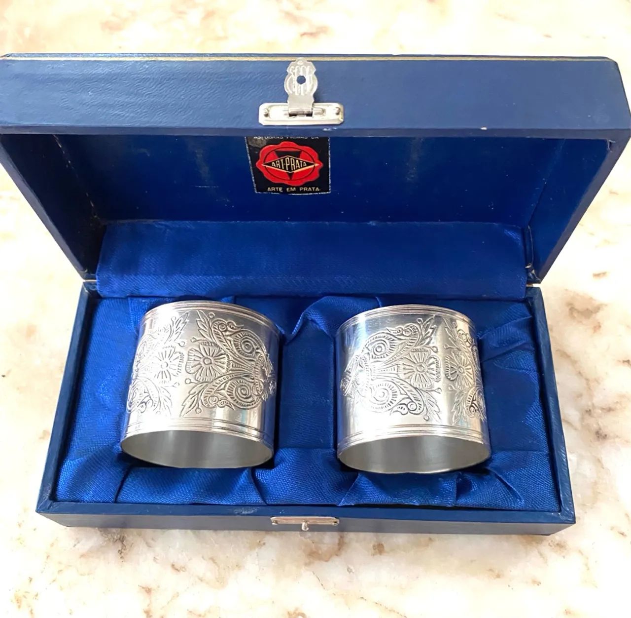 Conjunto de Saleiro e Pimenteiro em Cristal com Caixa de Luxo - Foto 2