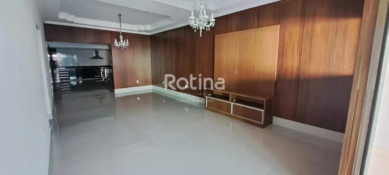 Casa à venda, 3 quartos, Granada - Uberlândia/MG - Rotina Imobiliária