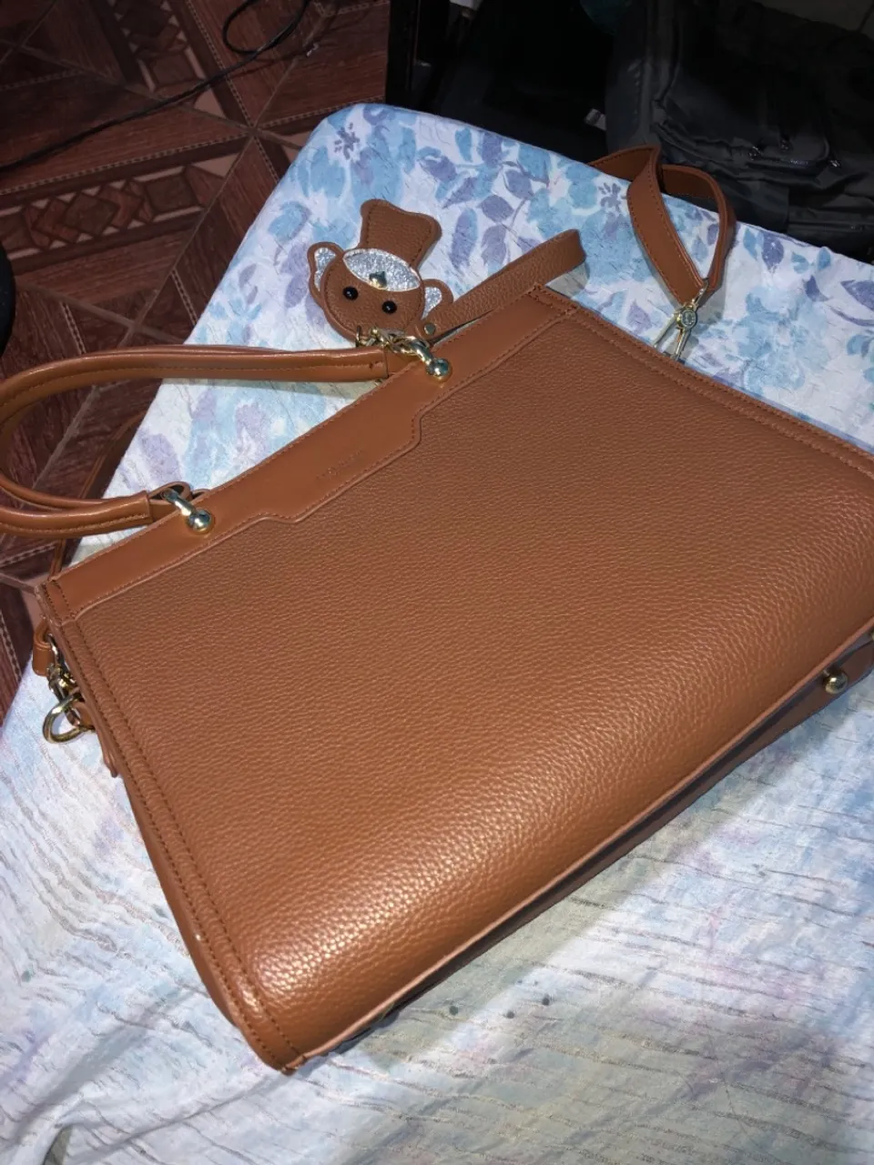 Bolsa de marrom
