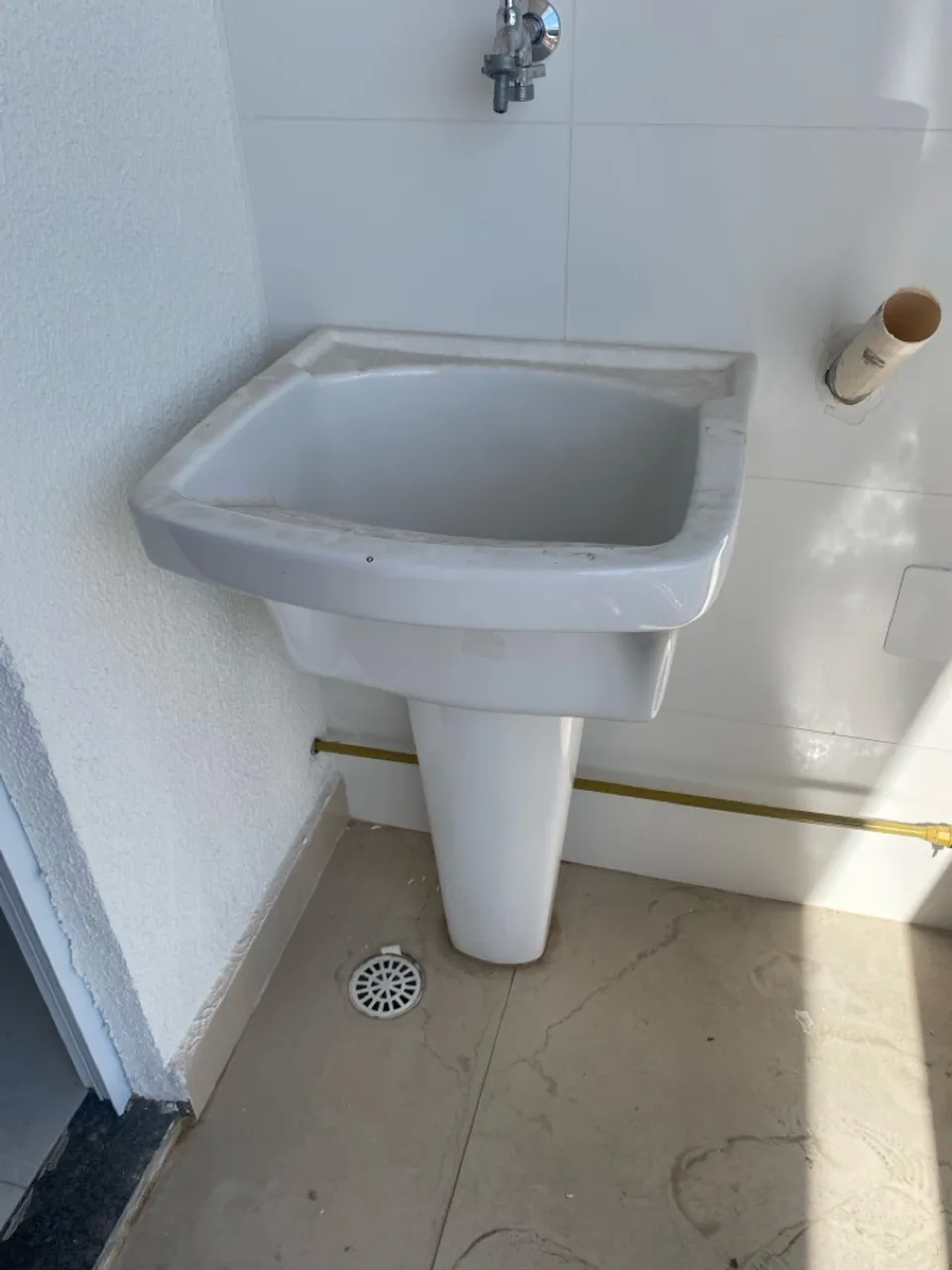 Tanque Porcelana Branca