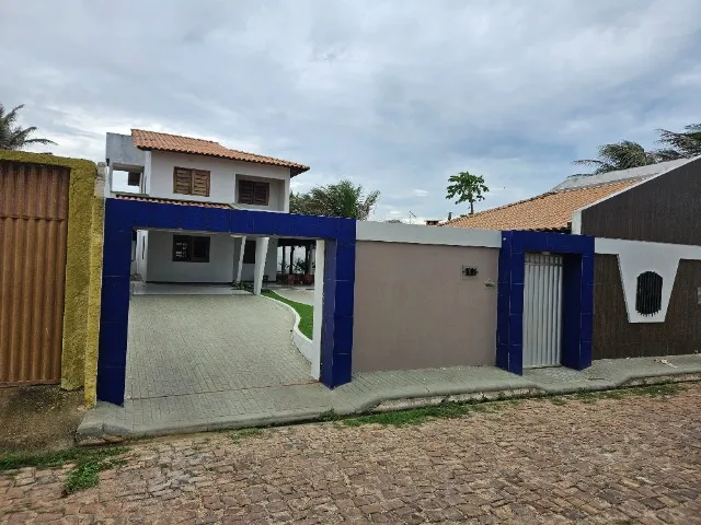 Casa na praia com piscina com 04 suites
