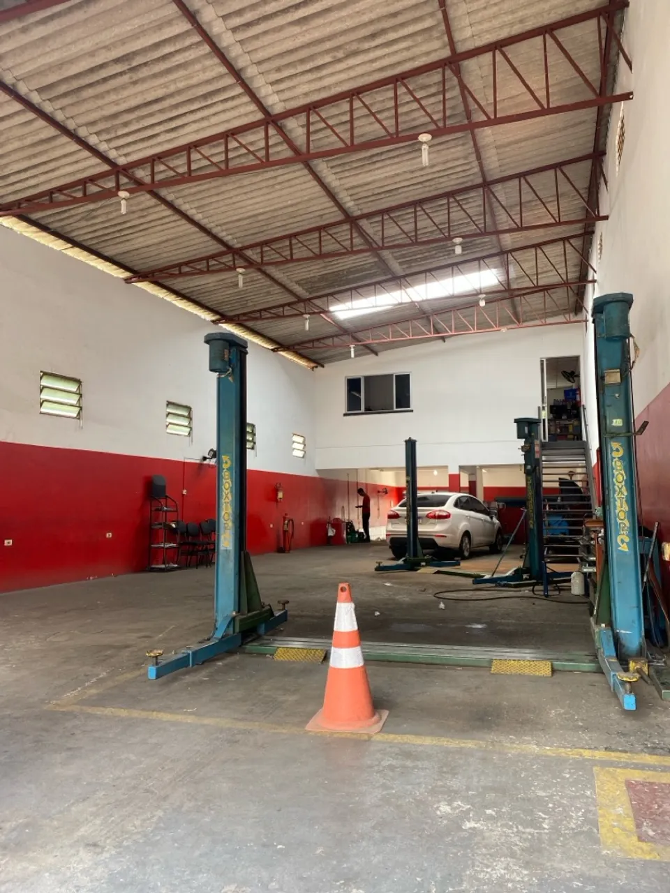 Vendo oficina automotiva completa