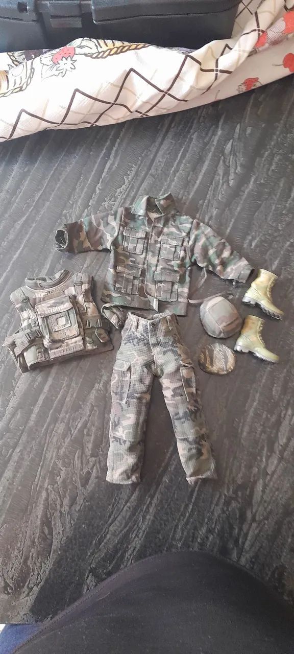 Kit militar para figuras 1/6