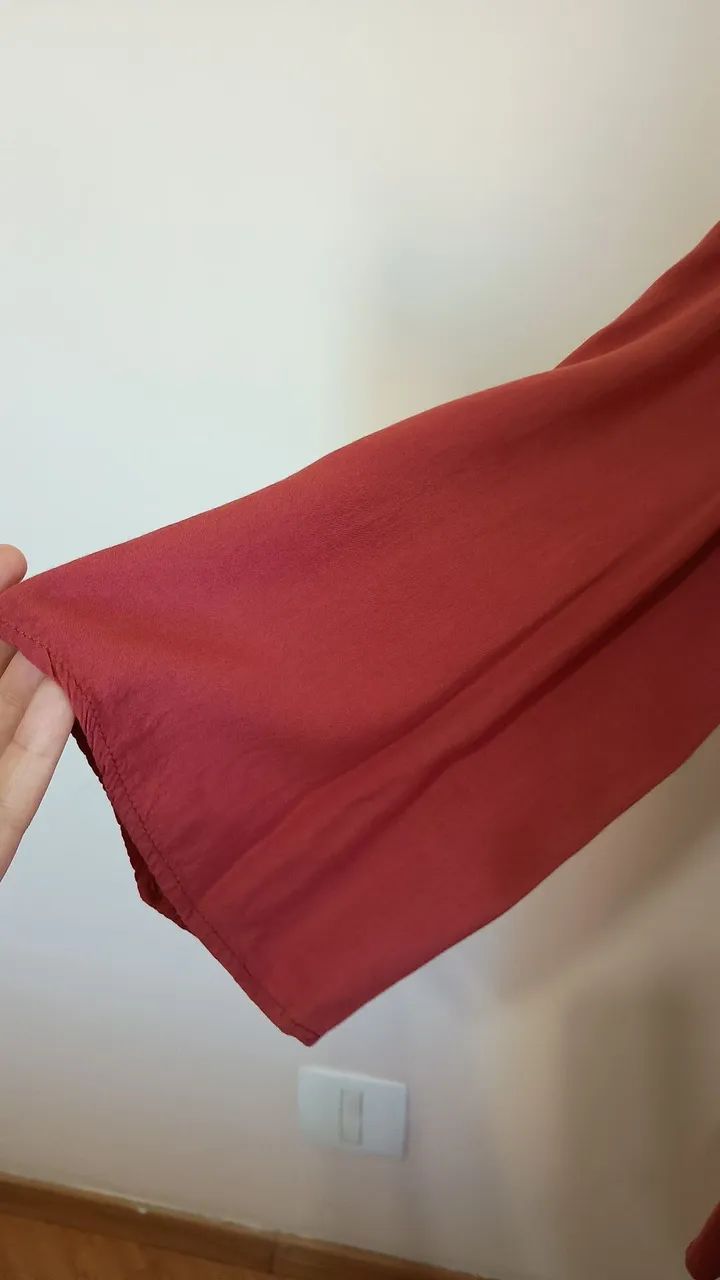 Vestido curto bordado feito em viscose - Foto 5
