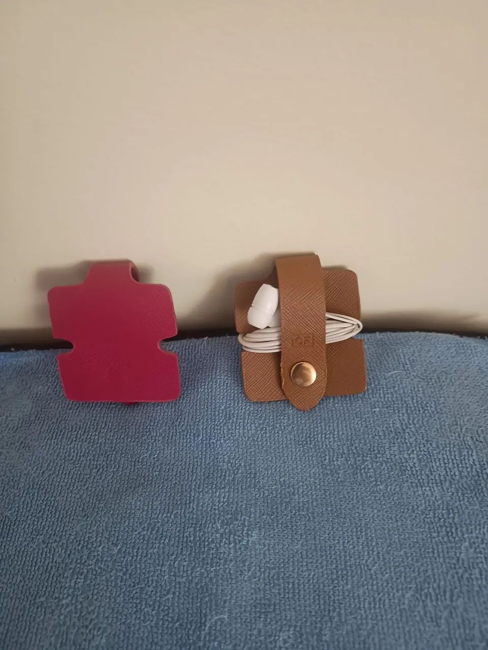 Conjunto de 2 Porta Headphones e fios  - Foto 5