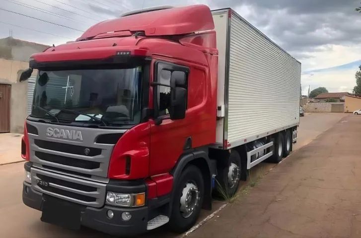 Scania P310 8x2 Refrigerado ano 2017 - Foto 2