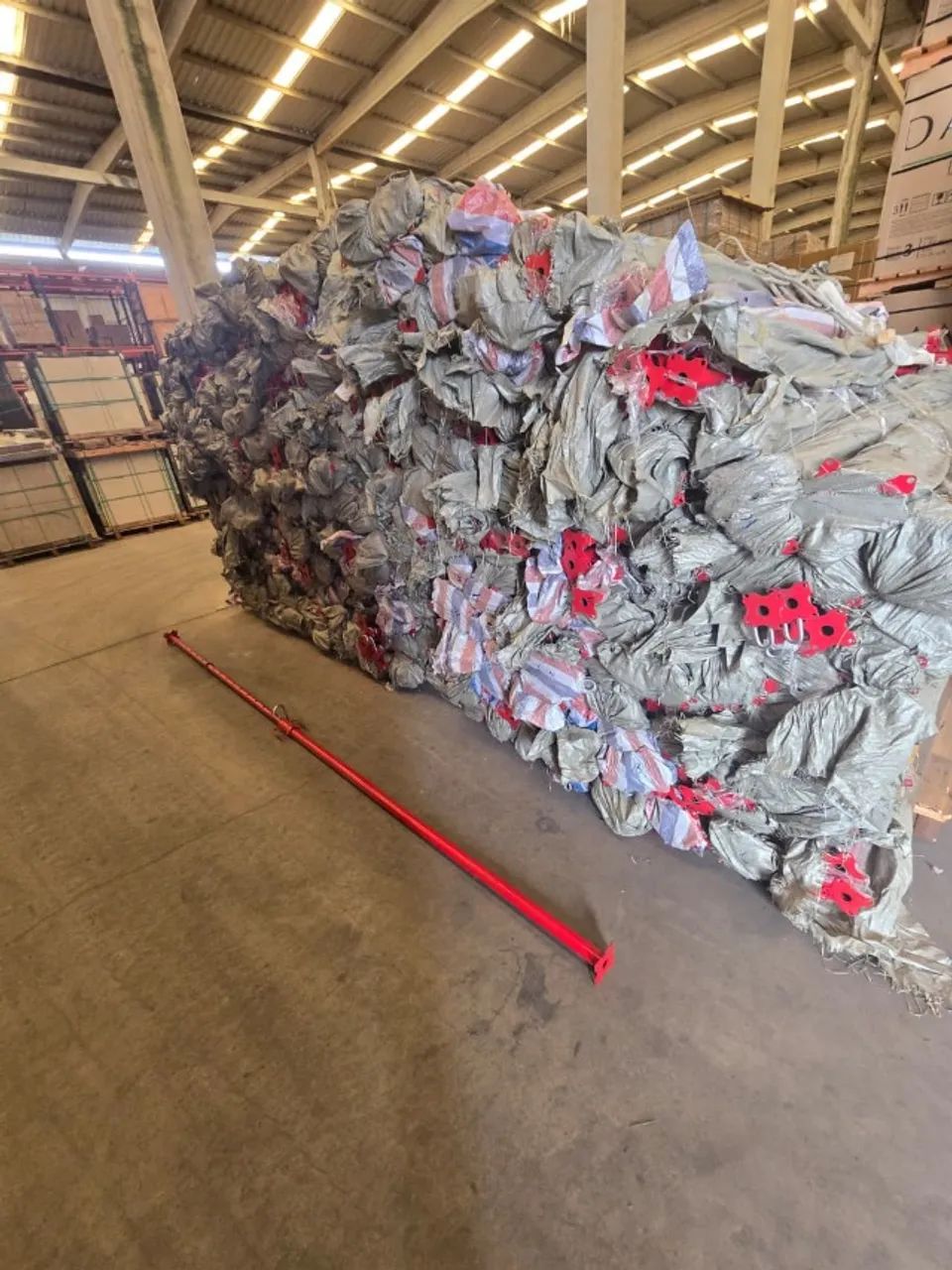 Escoras Metálica Ajustável P/ Laje Regulável De 2,20m A 4,0m. Aço SAE 1020 Galvanizado