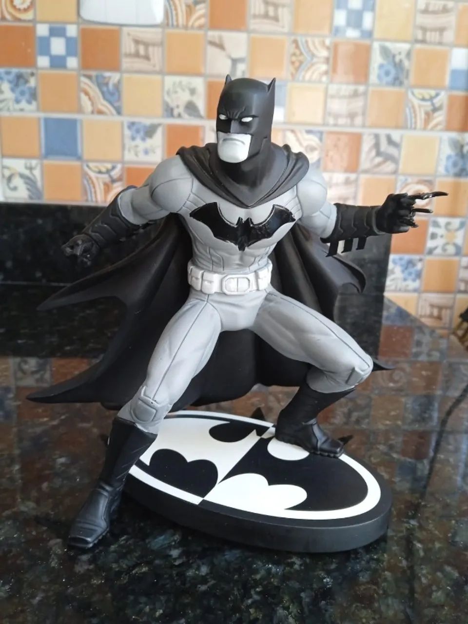 Batman Black and White da DC Collectibles Greg Capullo DC Direct
