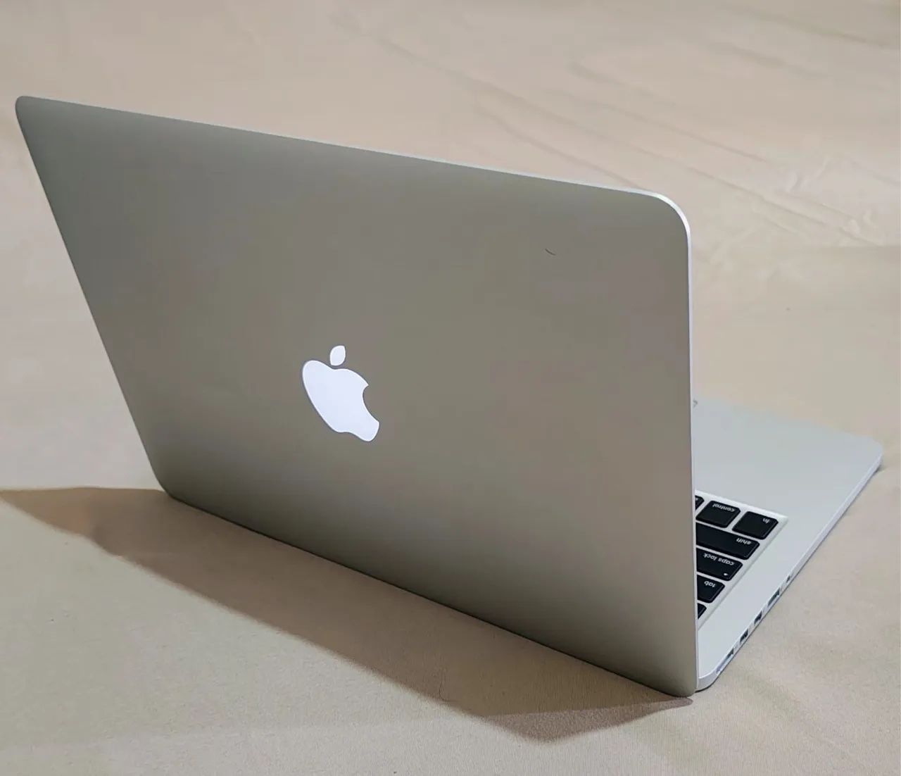［良品］Apple MacBook Pro 15inch 2015/359 macbook pro 15 mid 2015