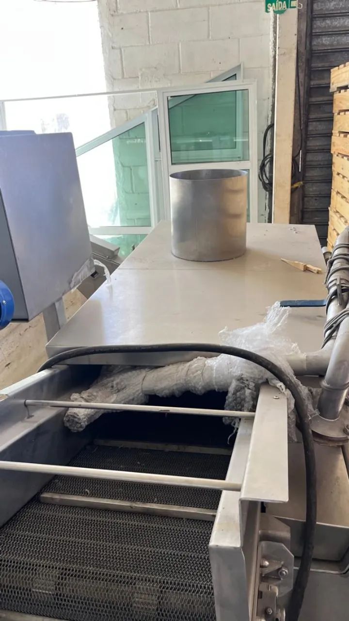 Modelo FCE - Fritador Continuo Elétrico de Empanados Incalfer - Foto 2