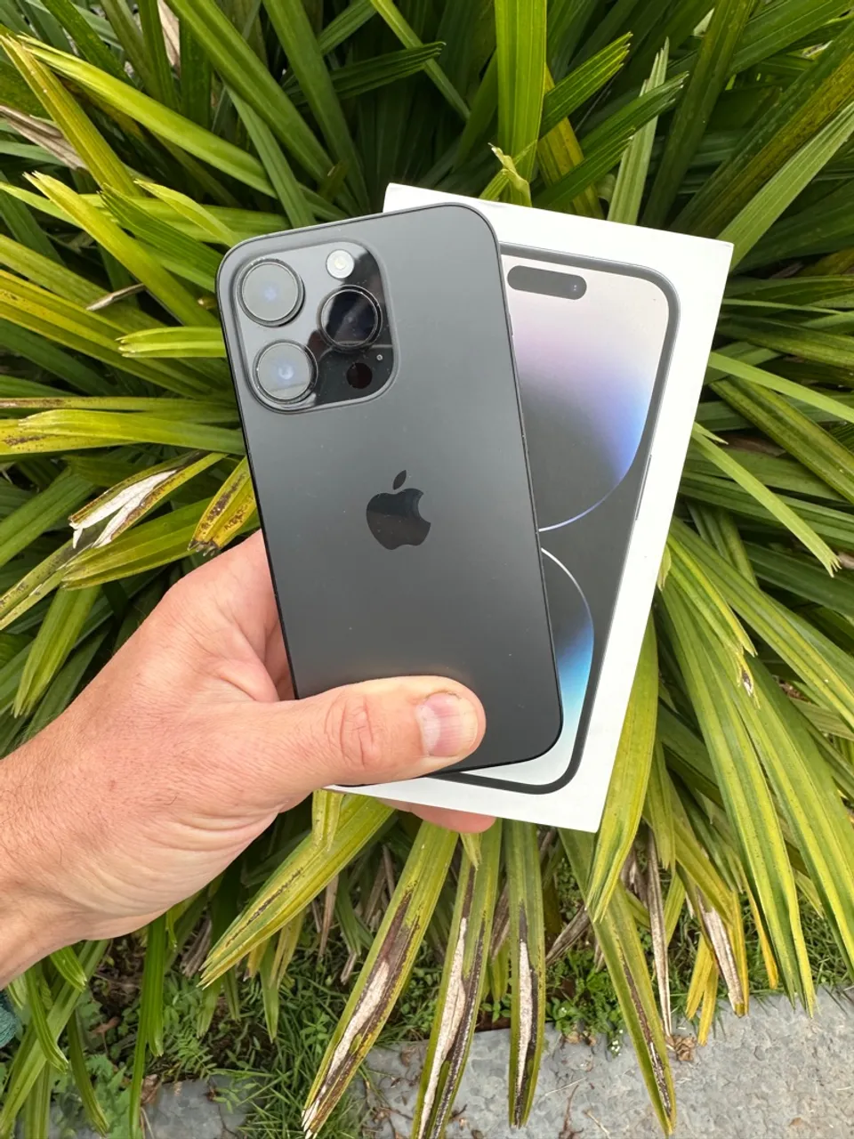 iPhone 14 Pro - Preto - 256 gb