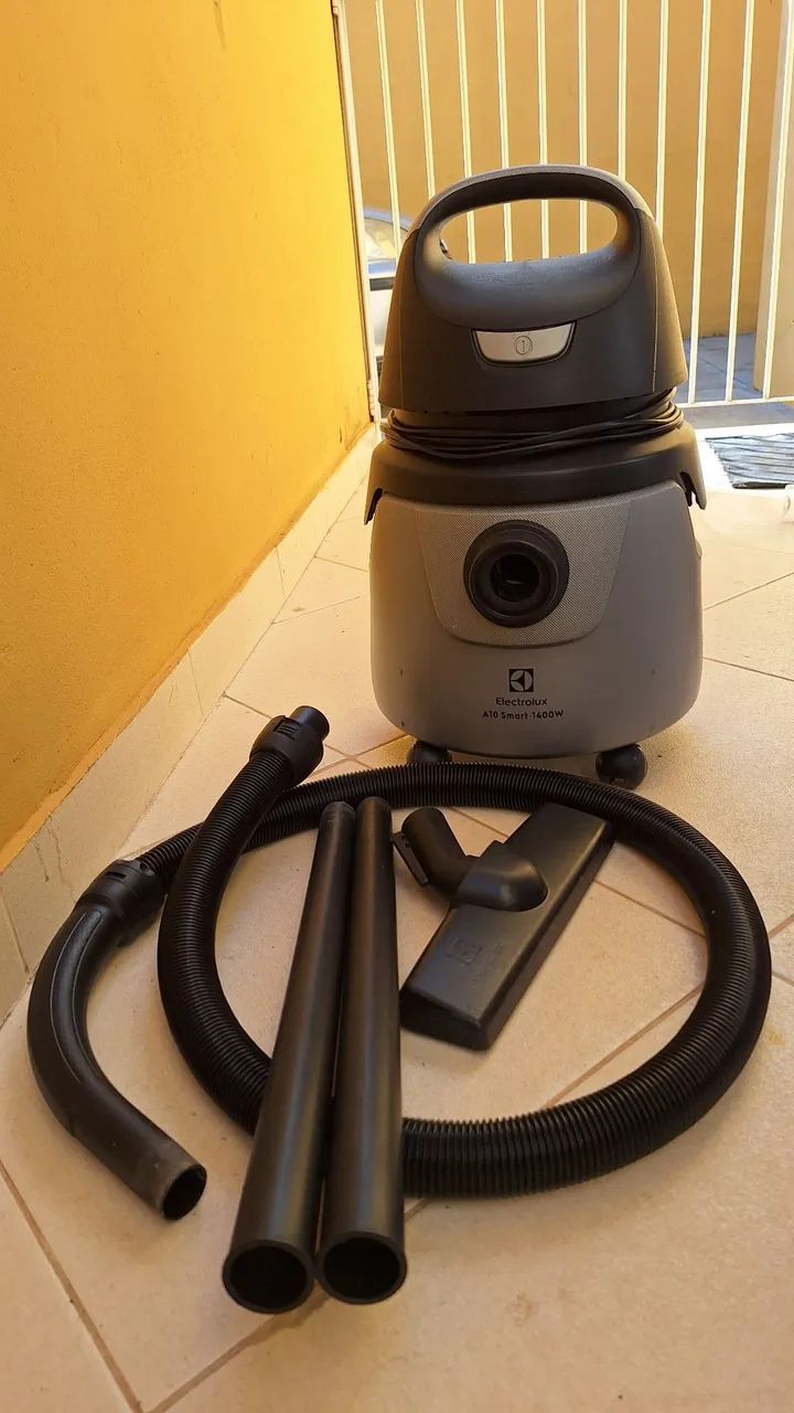 Aspirador de Pó/Água Electrolux A10 Smart 1400W - Foto 2