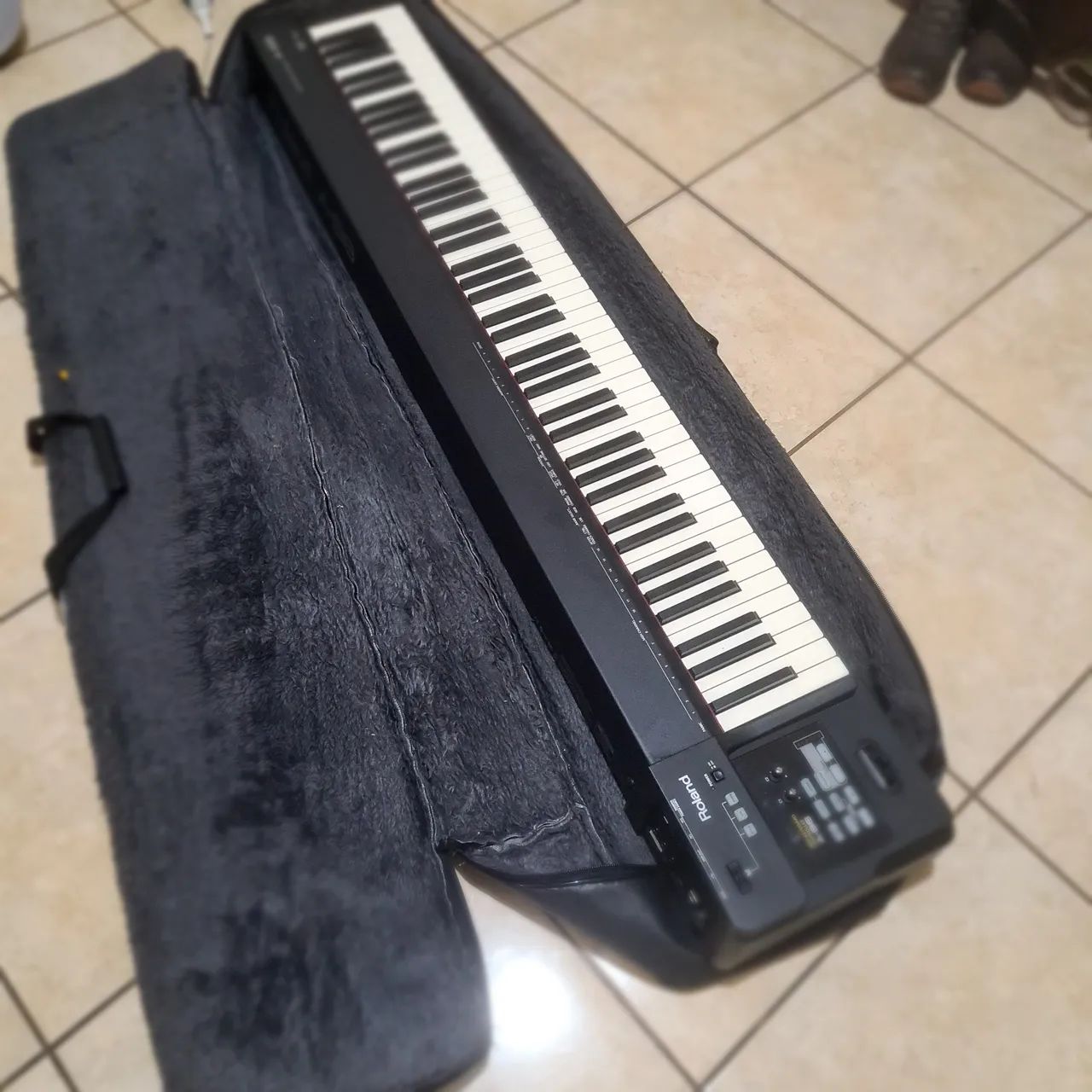 Teclado Piano Digital controlador Roland A-88 - Foto 4