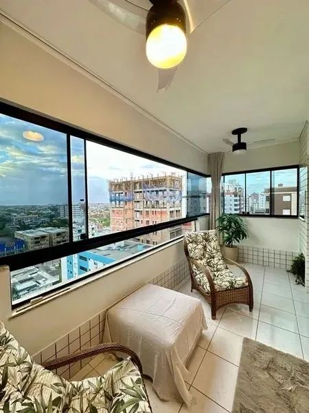 APARTAMENTO COM SACADA SEPARADA NO CENTRO DA CIDADE - Foto 5