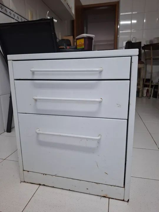 Gaveteiro de aço 3 gavetas com chave