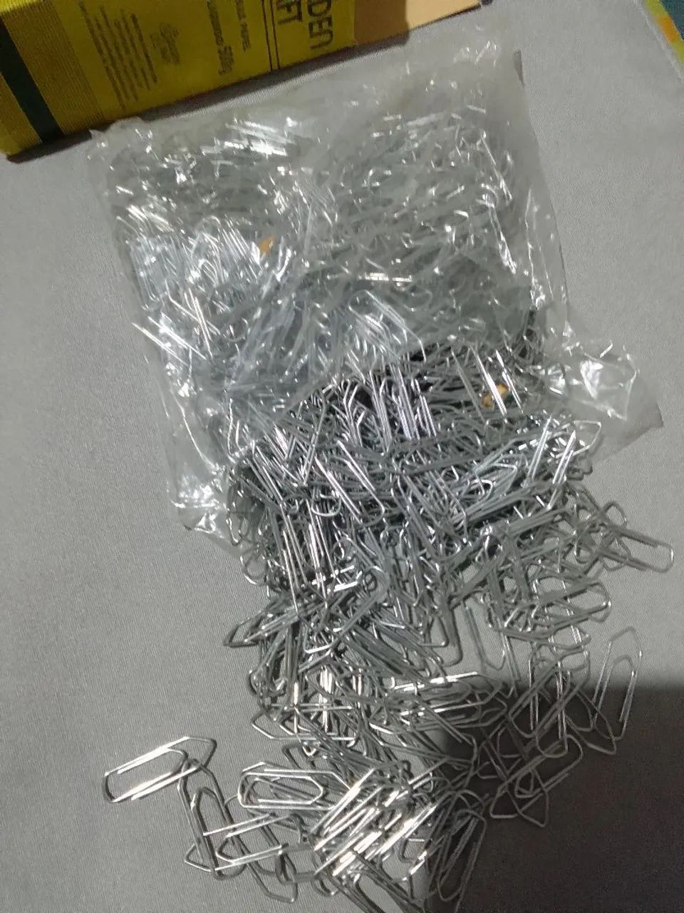 Clipes para papel Golden Kraft 350g - Foto 2