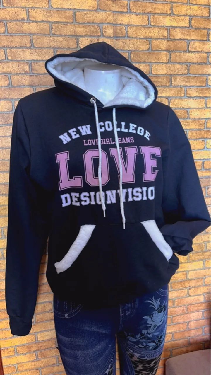 Blusa de Moletom com Capuz New College Love - Foto 4