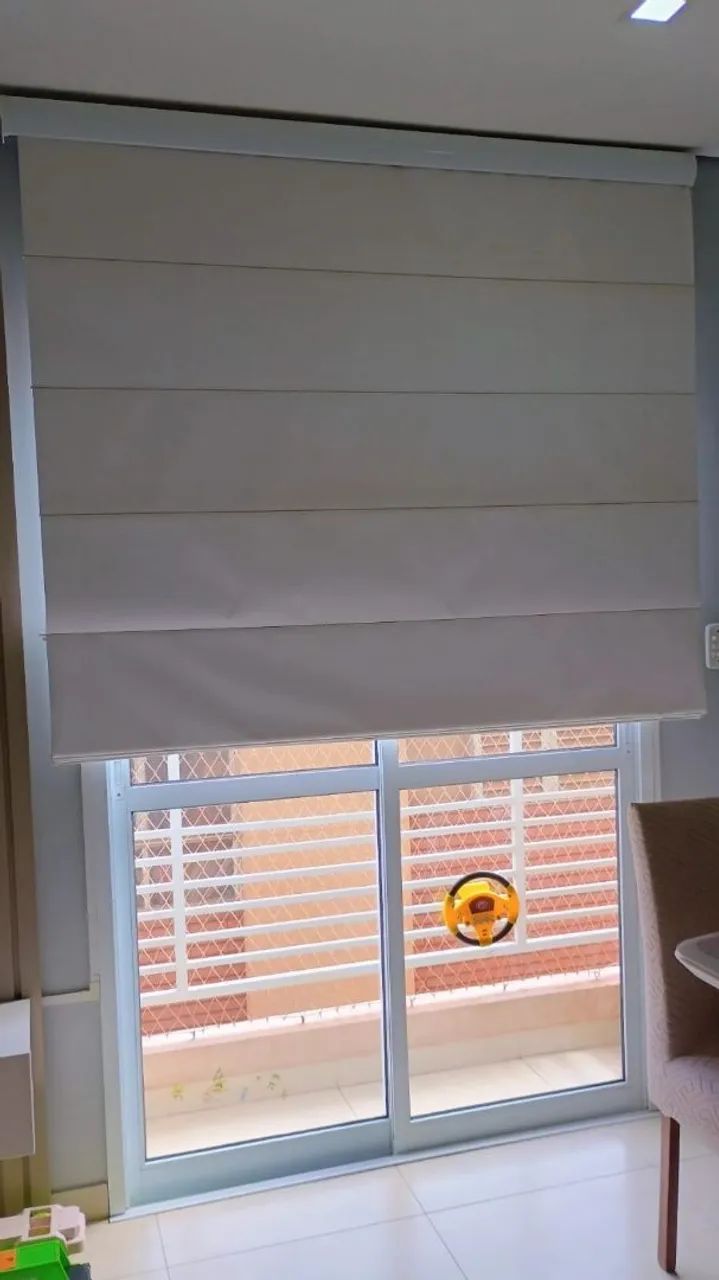 Cortina Persiana medindo 1,70 por 2,60 de linho - Foto 4