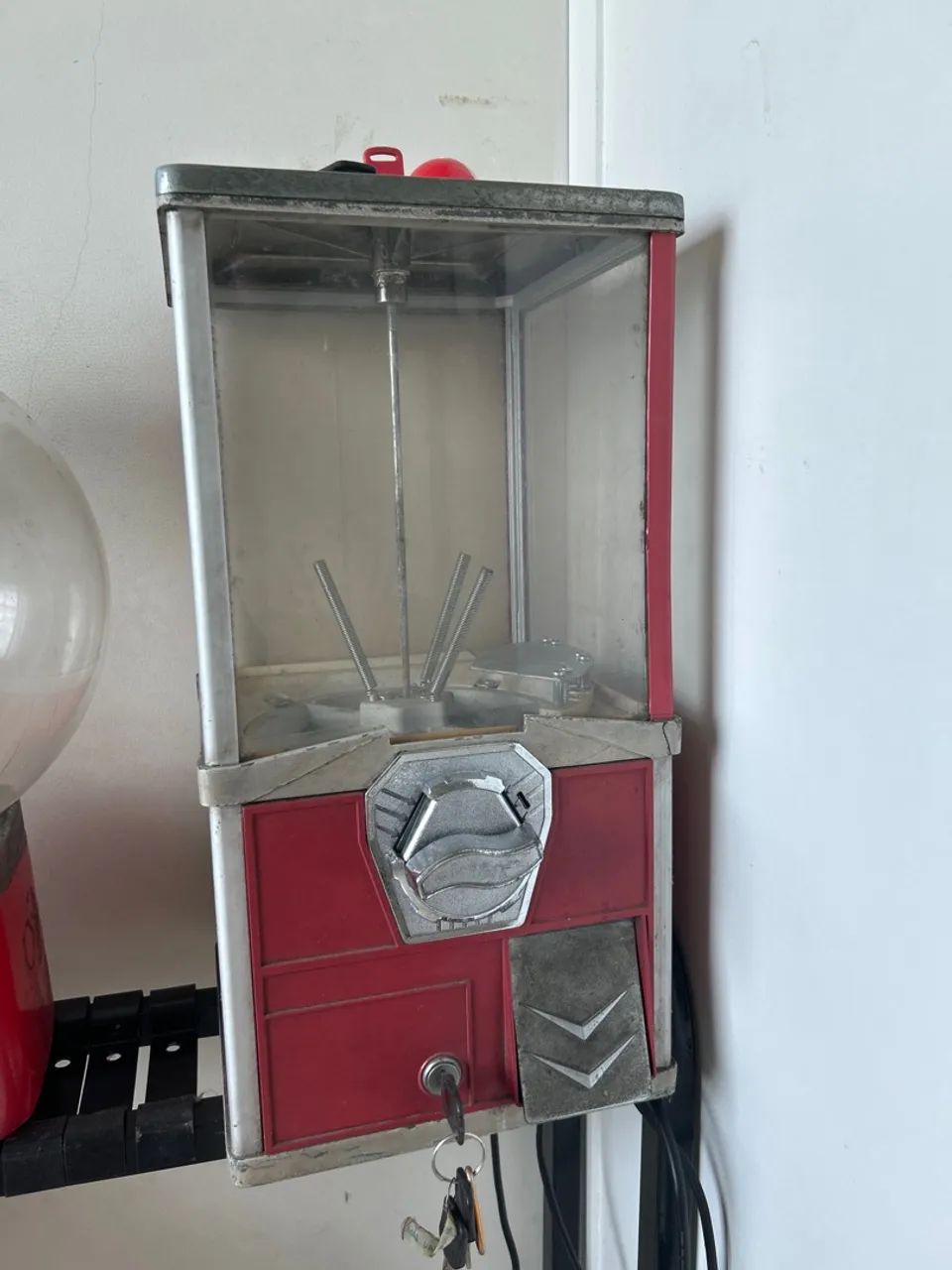 Máquina de Venda de Brinquedos Vintage