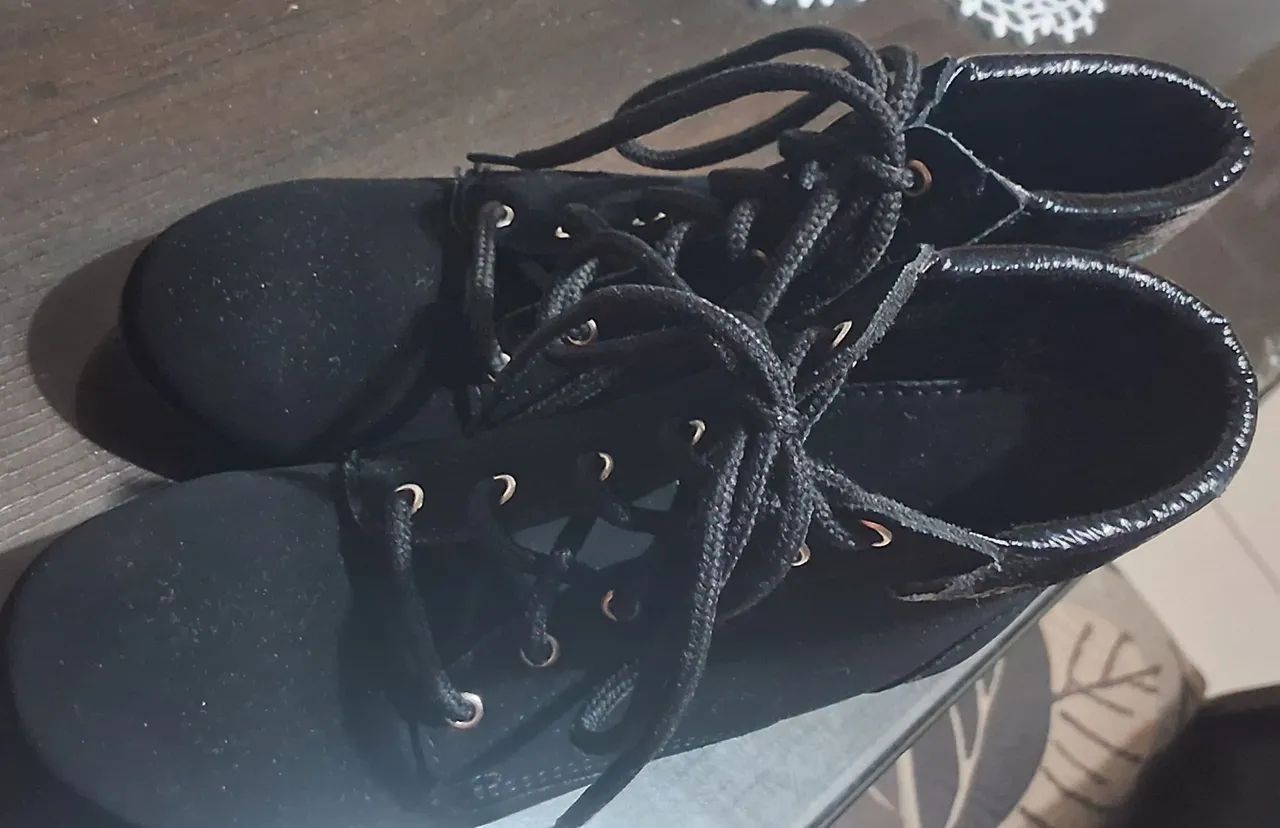 Top bota INFANTIL SEMI NOVA  - Foto 2