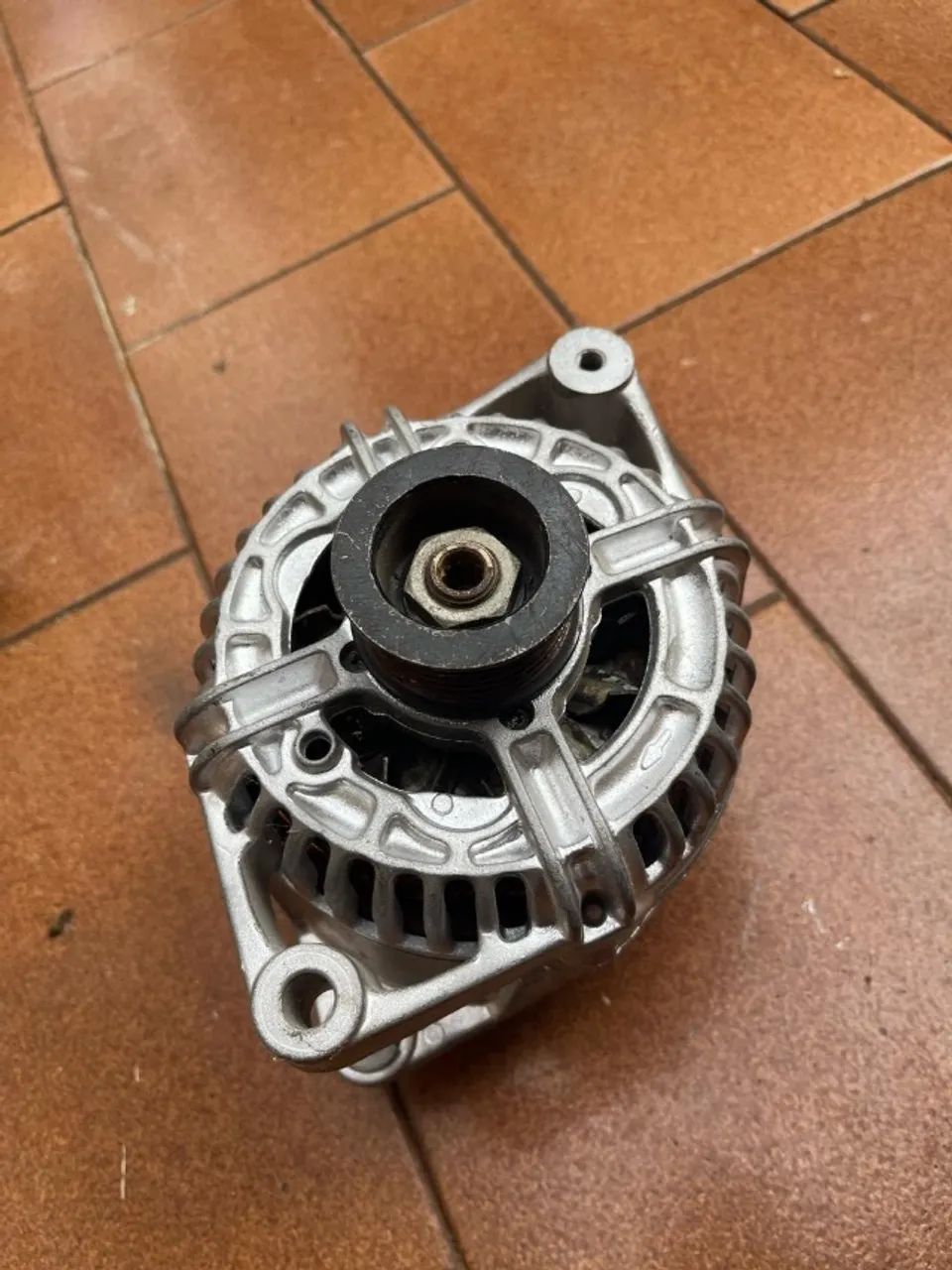 Alternador Santana 120 amperes - Foto 2