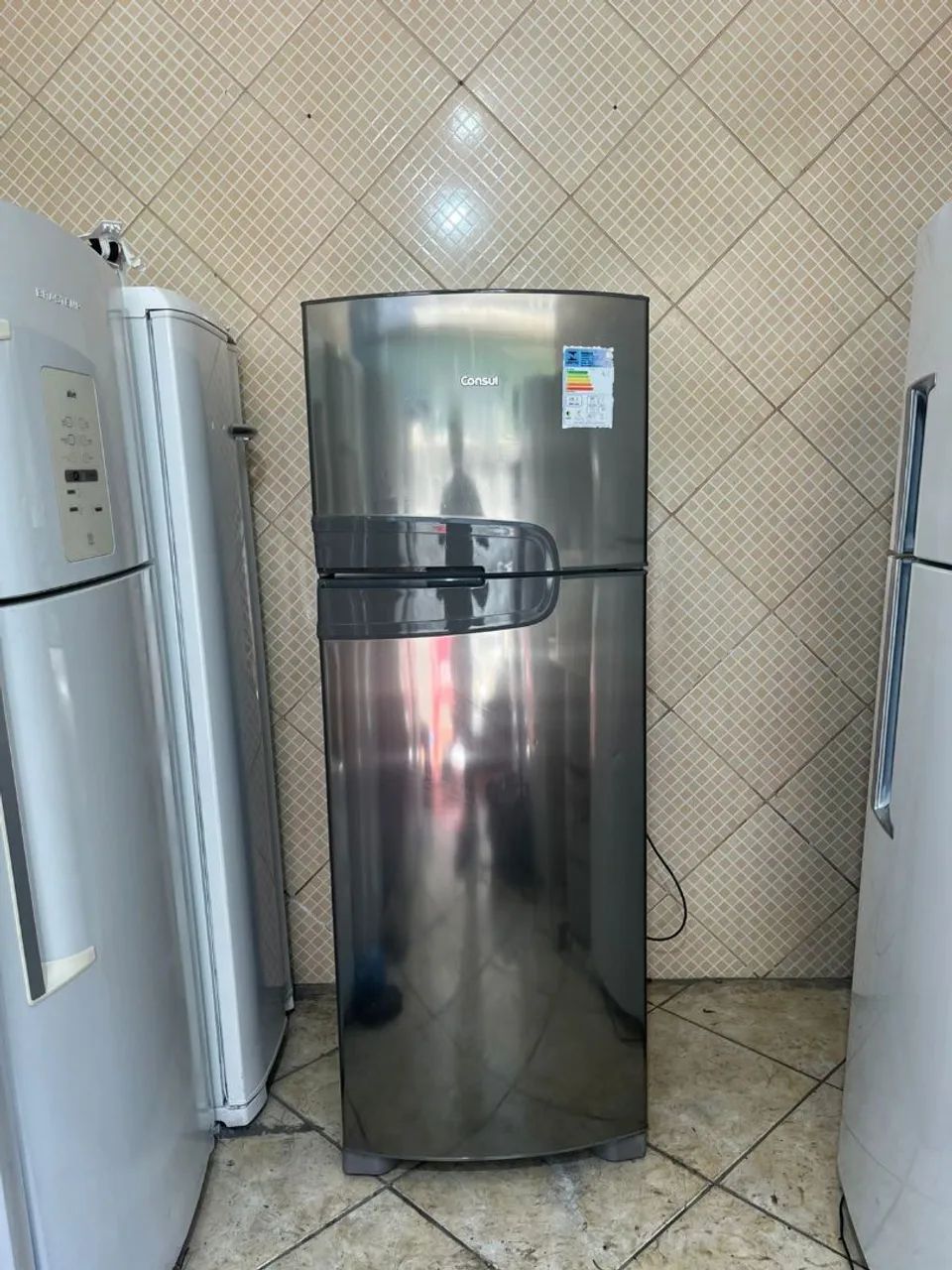 Geladeira Consul inox nova