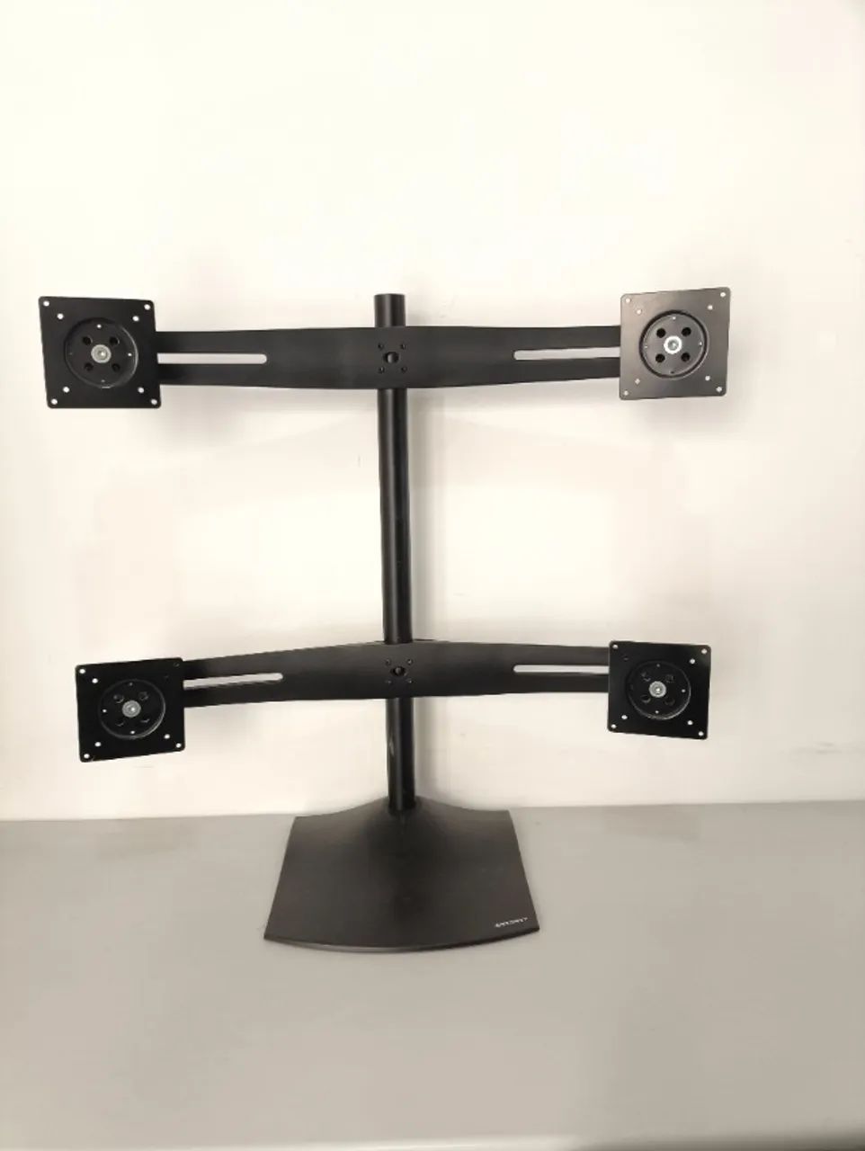 Suporte para 4 monitores - Foto 2