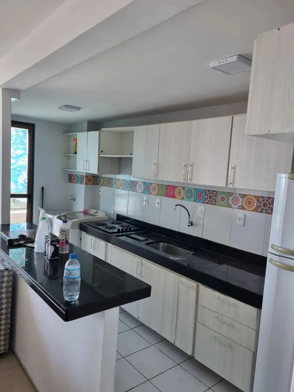 018- ALUGO LINDO APARTAMENTO MOBILIADO NA PONTA D´AREIA