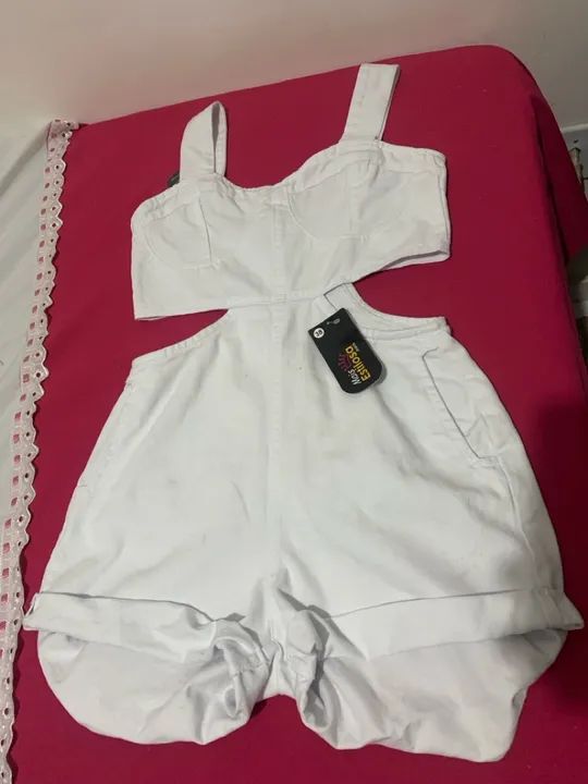 Macacão branco-Numeração 38