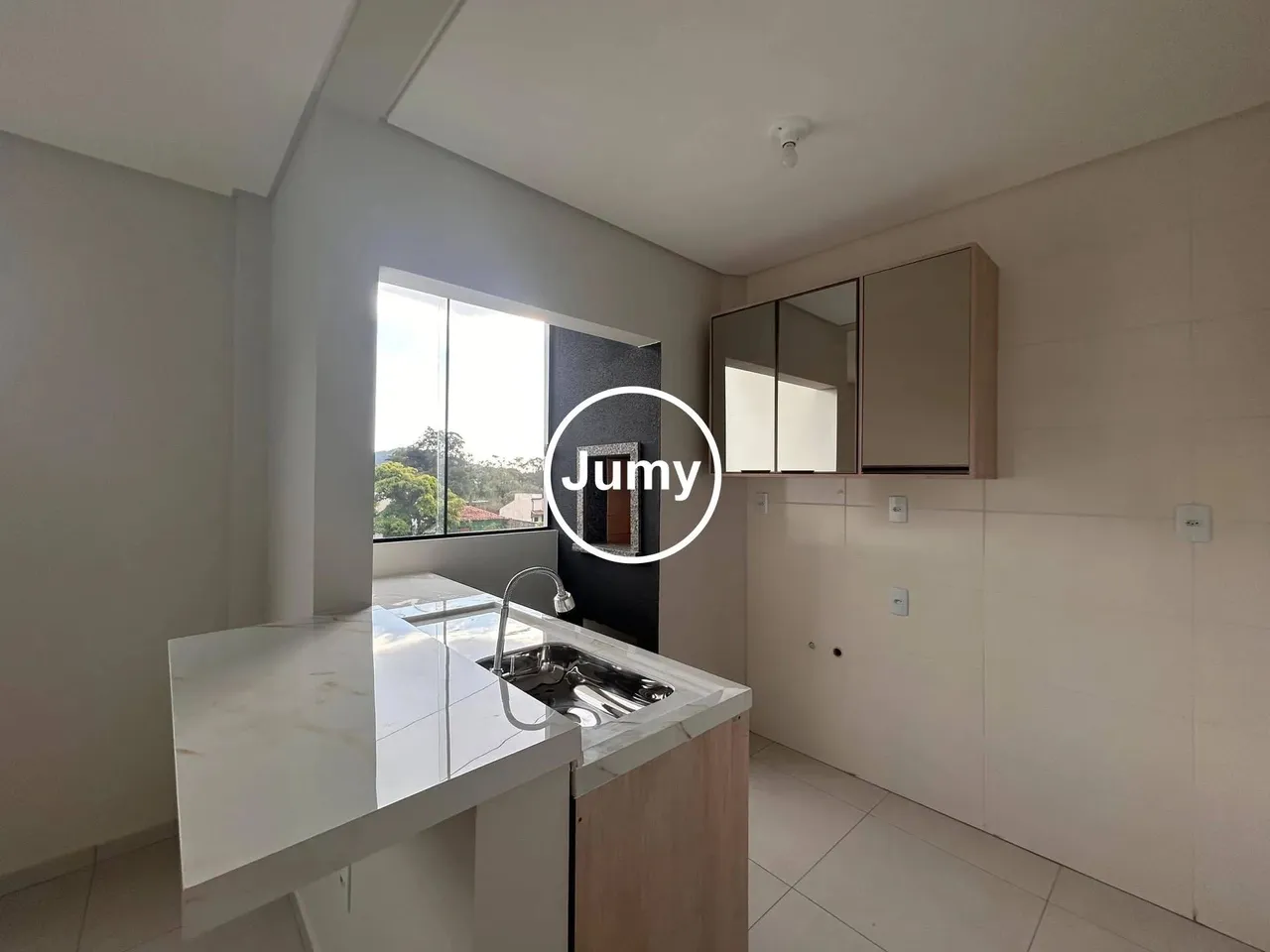 APARTAMENTO PARA LOCAÇÃO. ALTO DO REIBEIRÃO DA ILHA / FLORIANÓPOLIS-SC