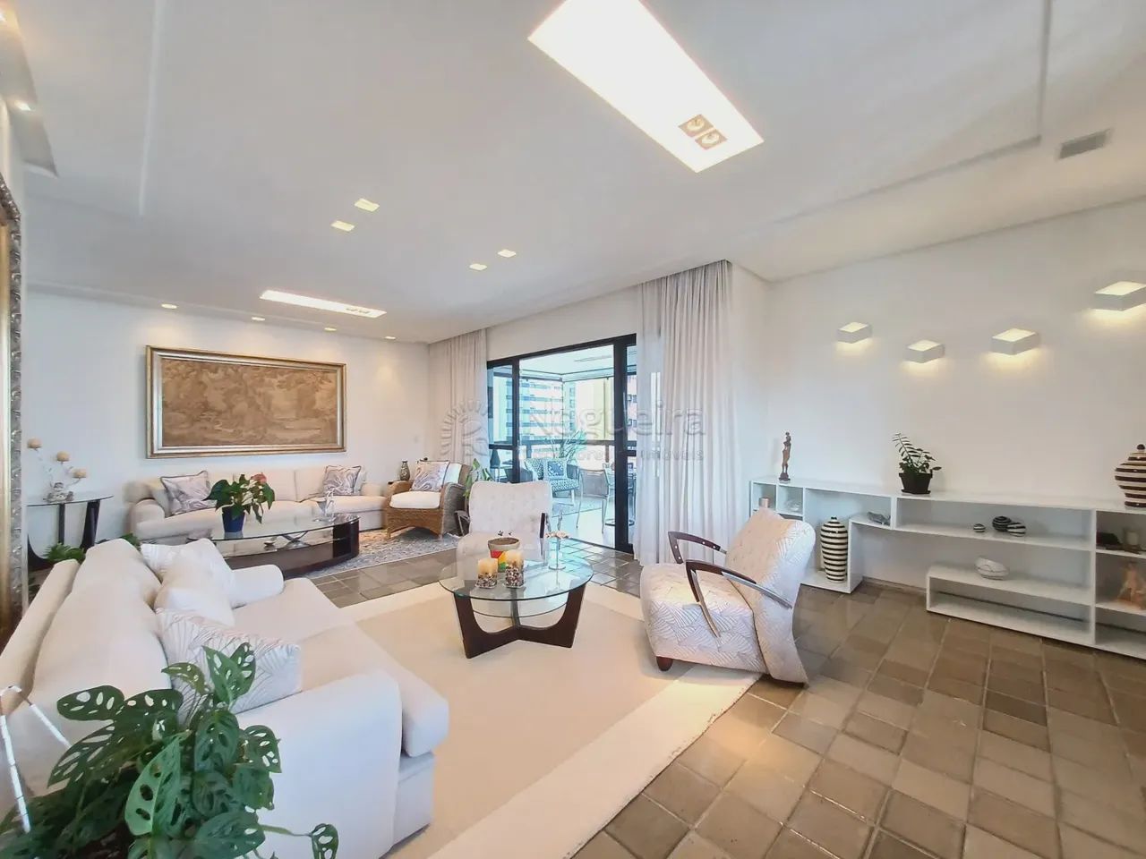 Apartamento alto padão na Rua Setubal em Boa Viagem