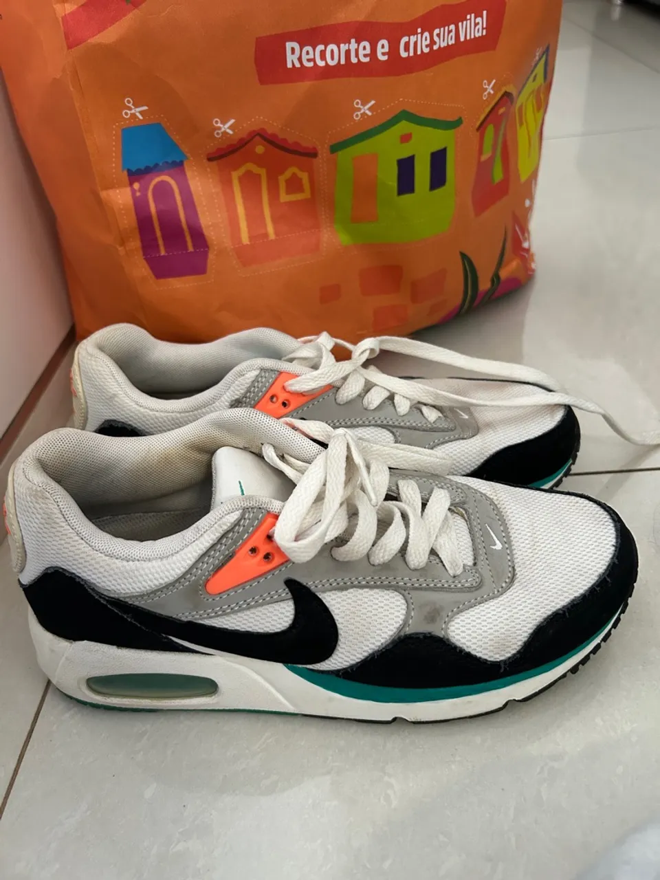 Nike air