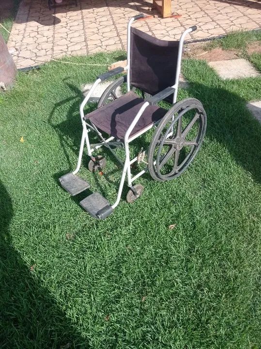 Cadeira de rodas Jaguaribe 