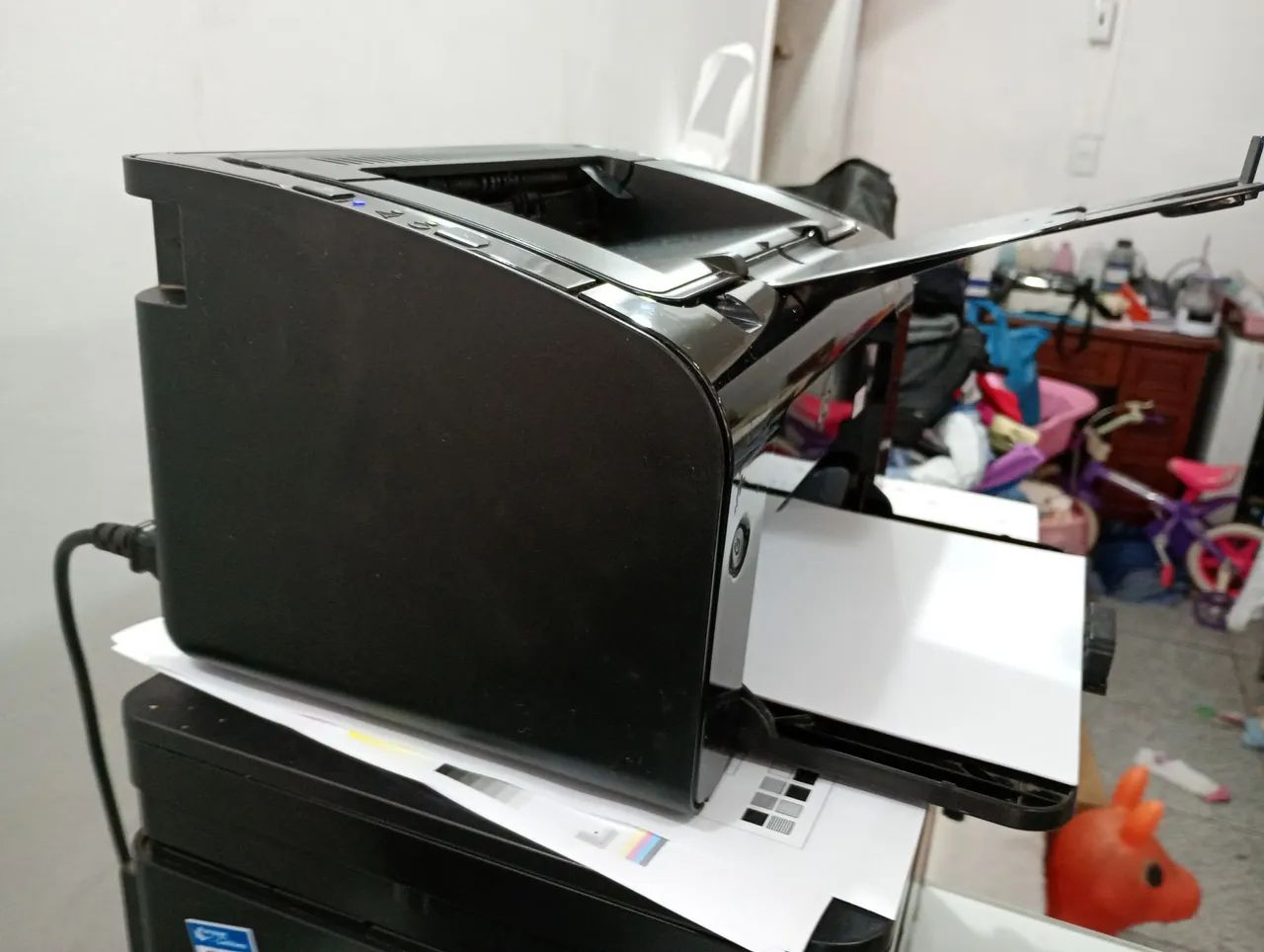 Impressora HP Laser P1102W Perfeita+WI-FI+Toner Novo! - Foto 3