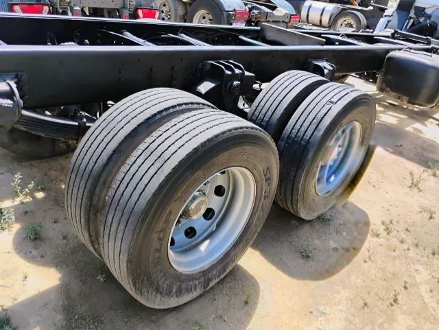 VW 24-280 ANO 2013 BITRUCK CHASSIS - Foto 6