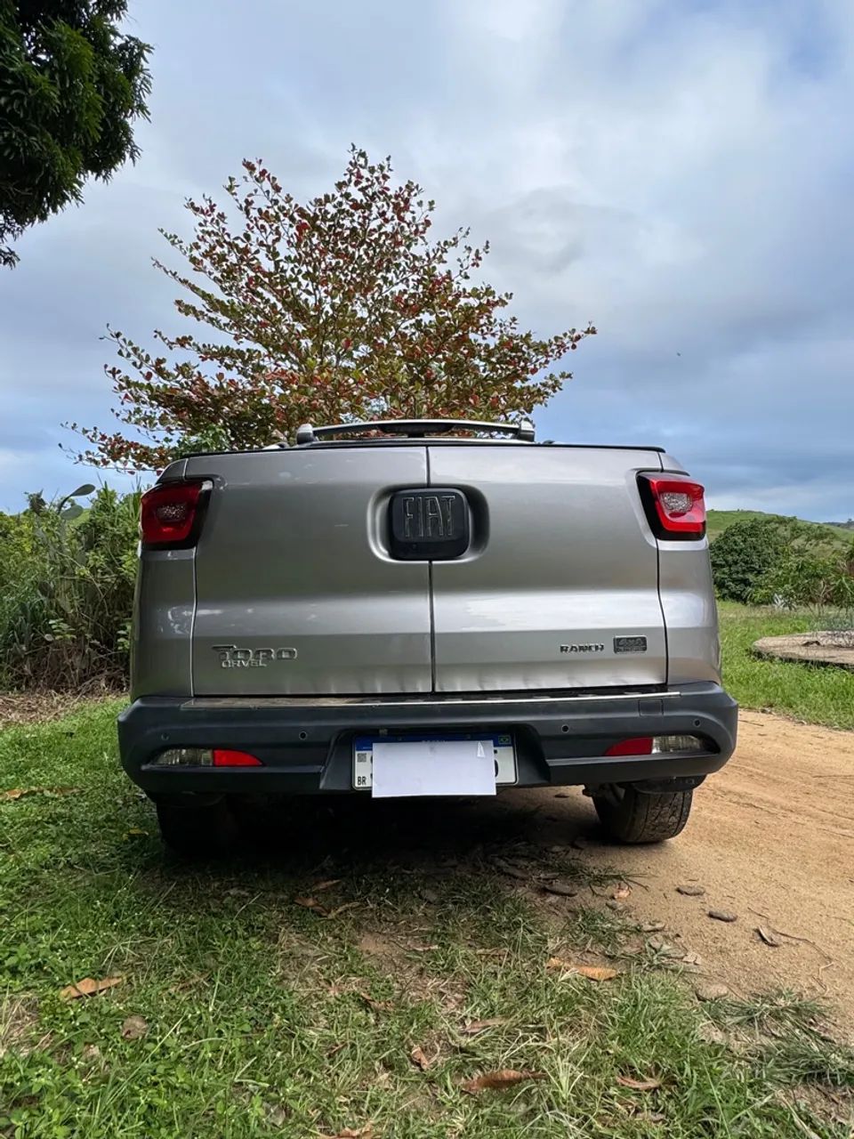 Fiat Toro Ranch Turbo 4 por 4 -2023 - e-mail : hsjan77@icloud.com - 18.456 km  - Foto 2