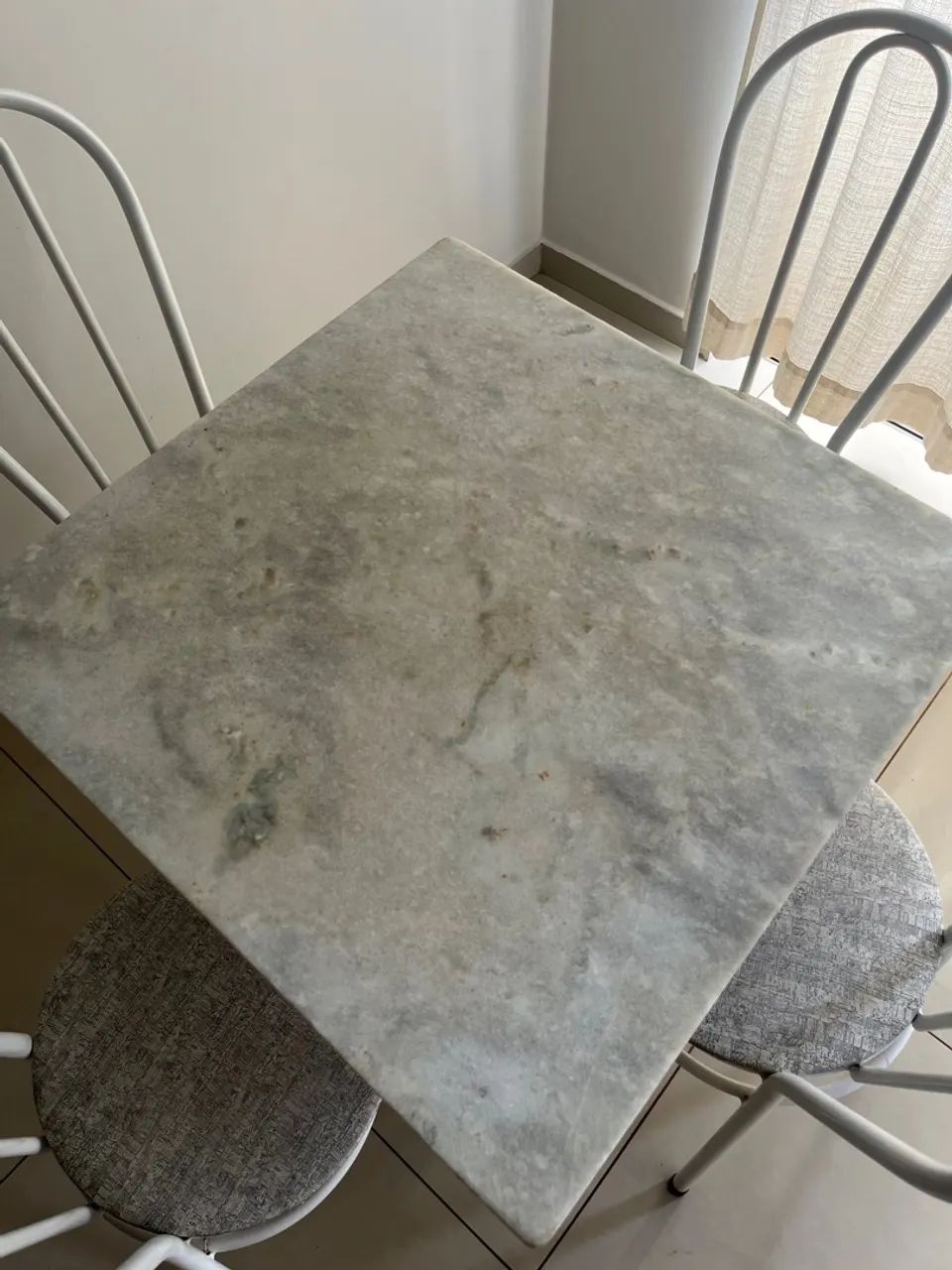 Conjunto de Mesa e Cadeiras 4 lugares - Foto 3