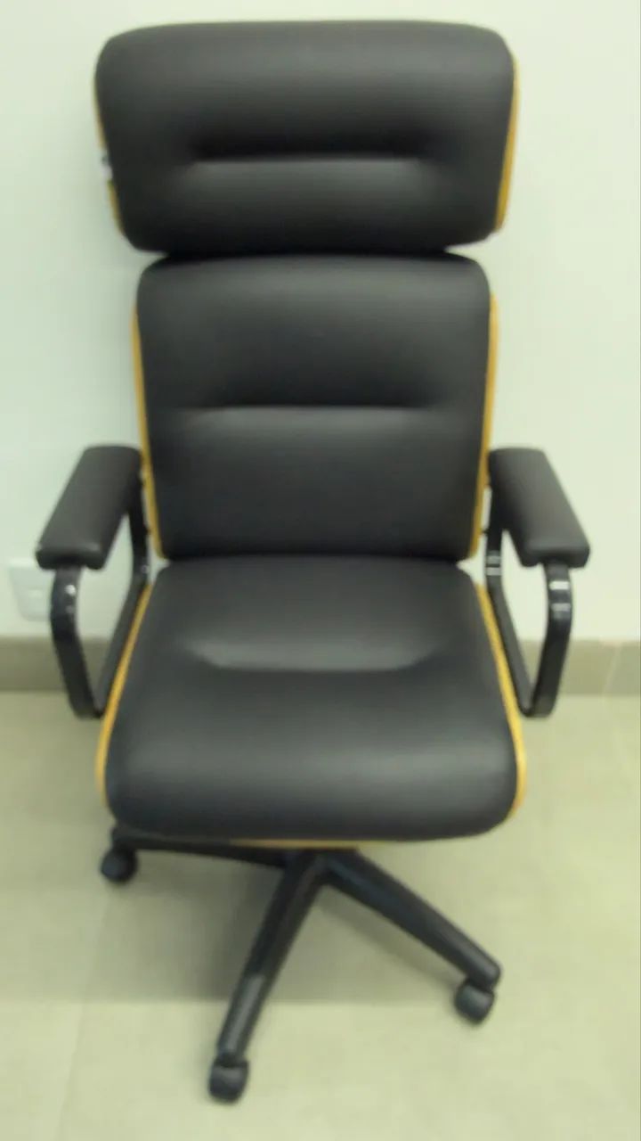 Cadeira de escritório modelo Eames64842059806595120