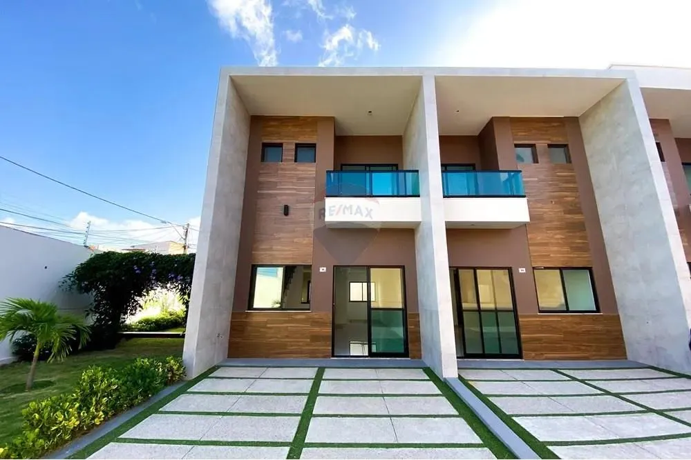 OLIV CONDOMINIUM MARAPONGA