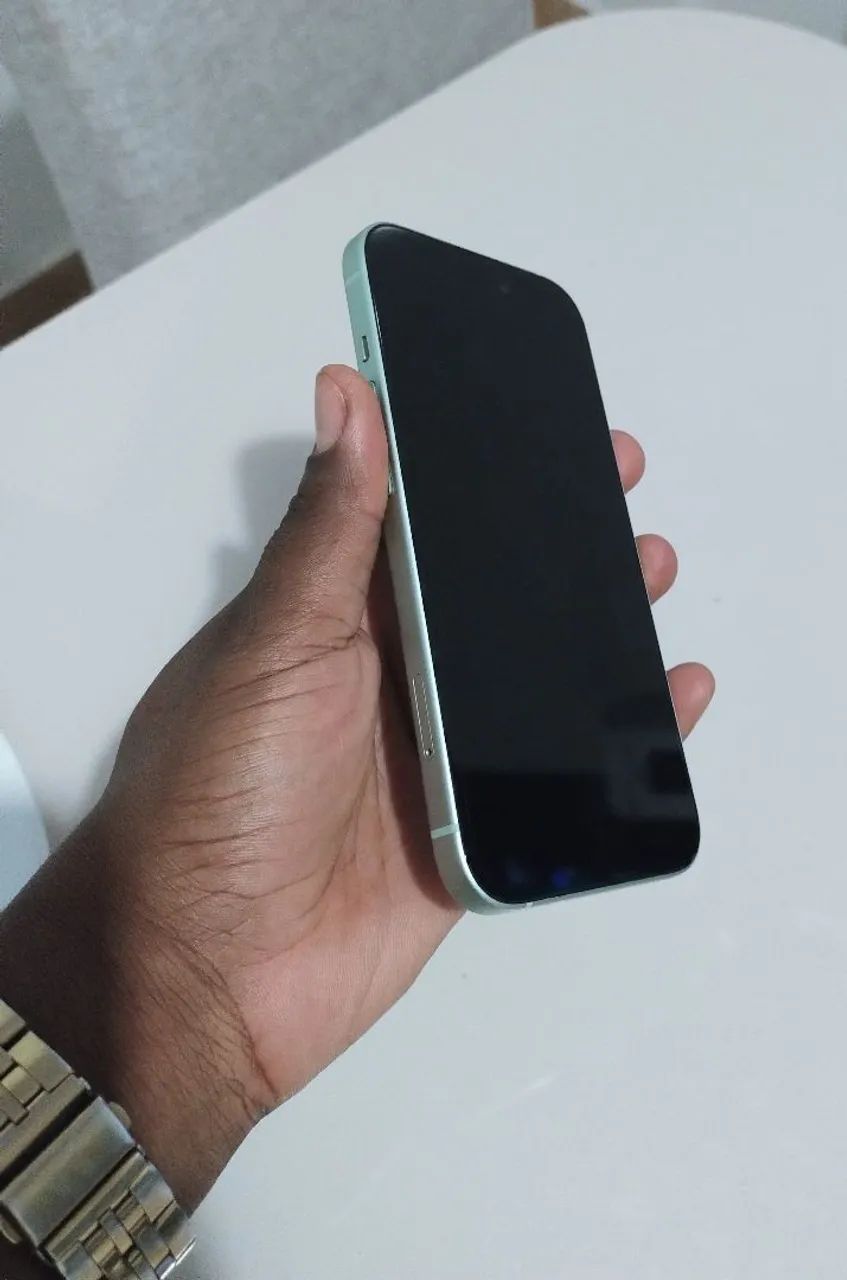 Vendo iPhone 15 (128 GB verde)