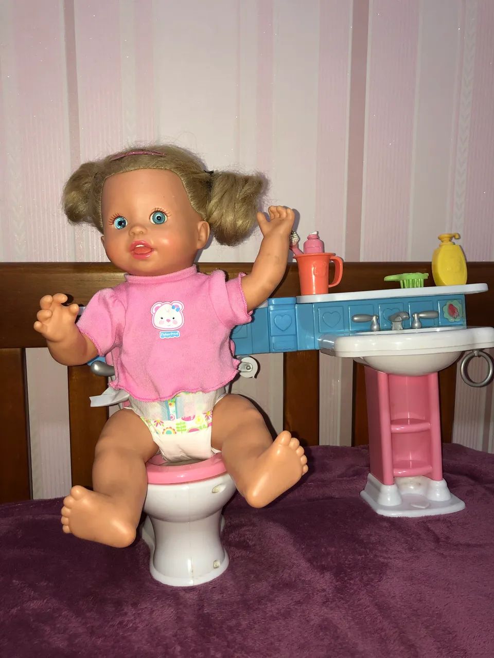 Boneca My Little Mommy banheirininho/ troninho  - Foto 3