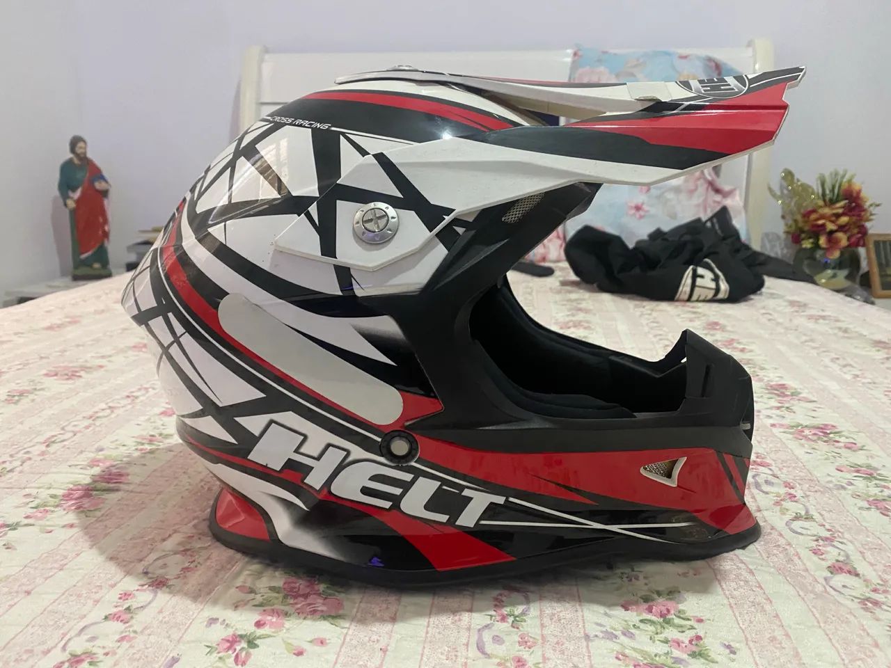 Capacete