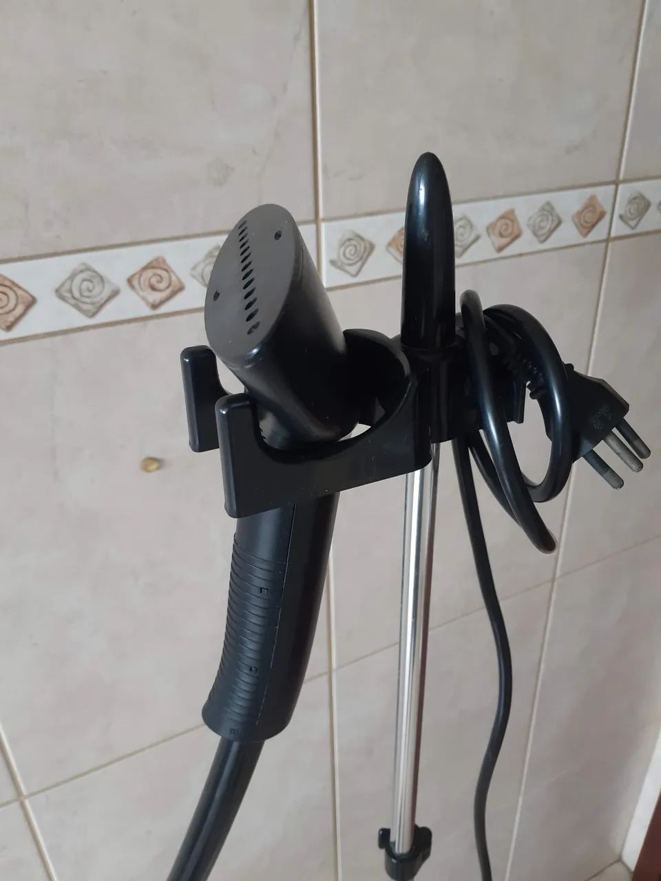 Passadeira de Roupas a Vapor - Foto 2